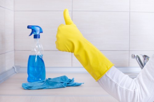 Upholstery cleaning in a local NW6 flat with access considerations